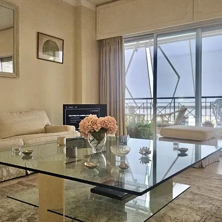 Charm Classic Strovolos